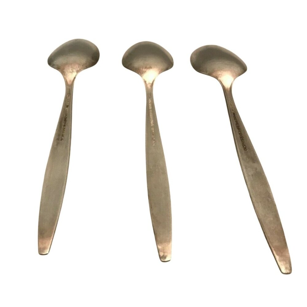 Oneida Community Enchantment / Gentle Rose - 3 Teaspoons - 6" - Picture 5 of 8